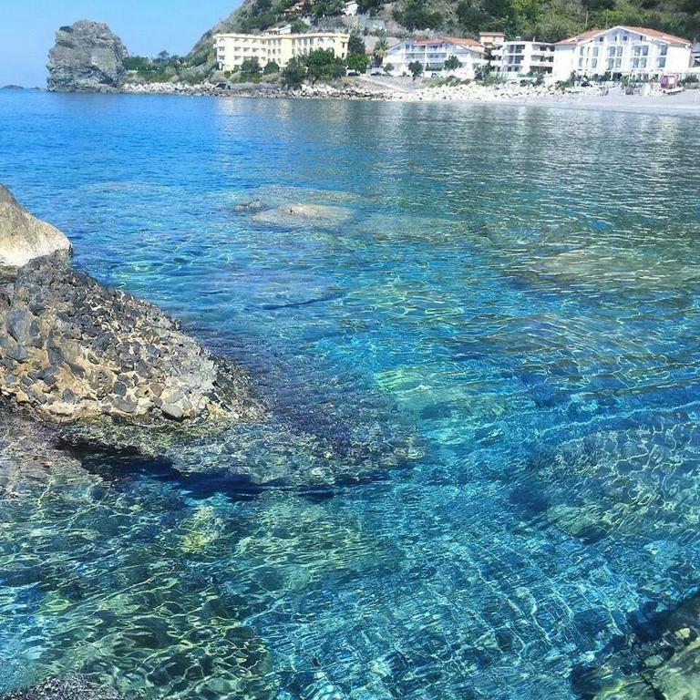 Hotel Ristorante Mareblu Amantea Exteriör bild