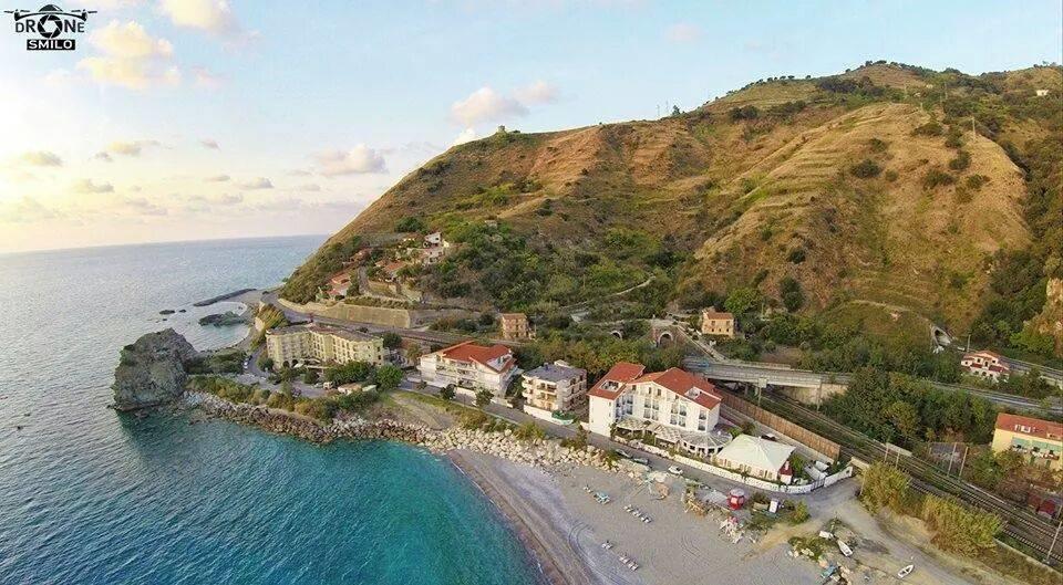 Hotel Ristorante Mareblu Amantea Exteriör bild