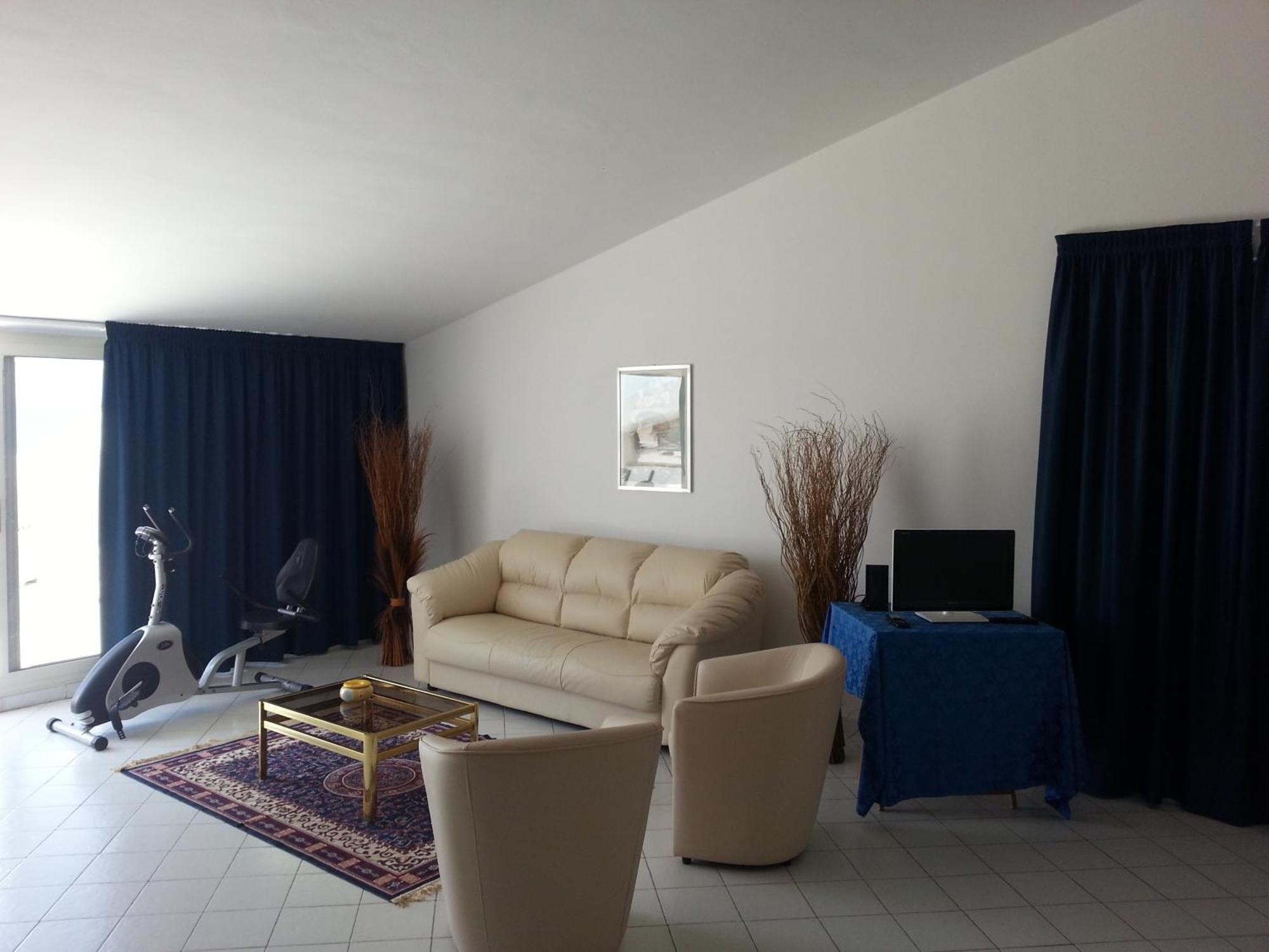 Hotel Ristorante Mareblu Amantea Exteriör bild
