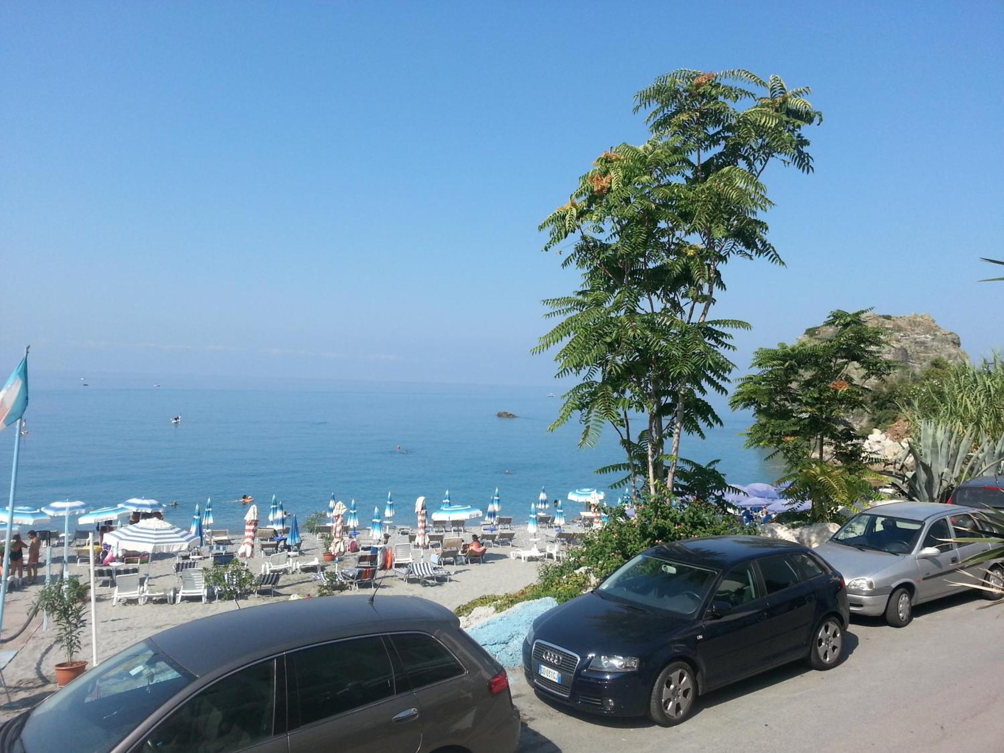 Hotel Ristorante Mareblu Amantea Exteriör bild