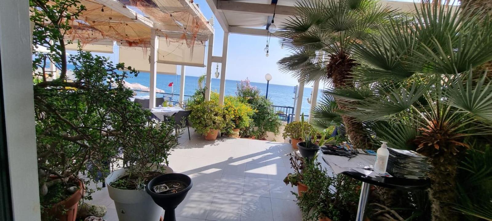 Hotel Ristorante Mareblu Amantea Exteriör bild
