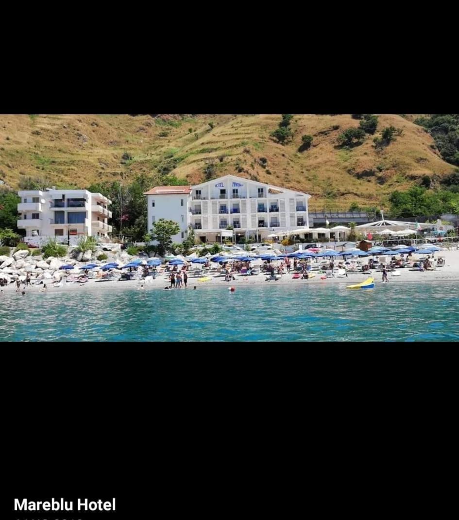 Hotel Ristorante Mareblu Amantea Exteriör bild